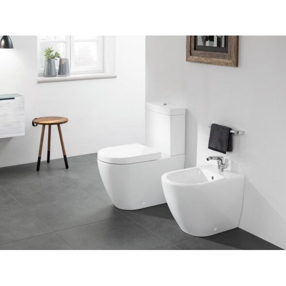 Pastatomas unitazas VILLEROY & BOCH Subway 2.0 Direct Flush su Soft Close dangčiu 3